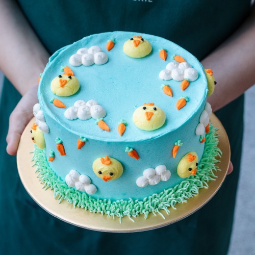 Easter 2024: Cheeky Chick Cake