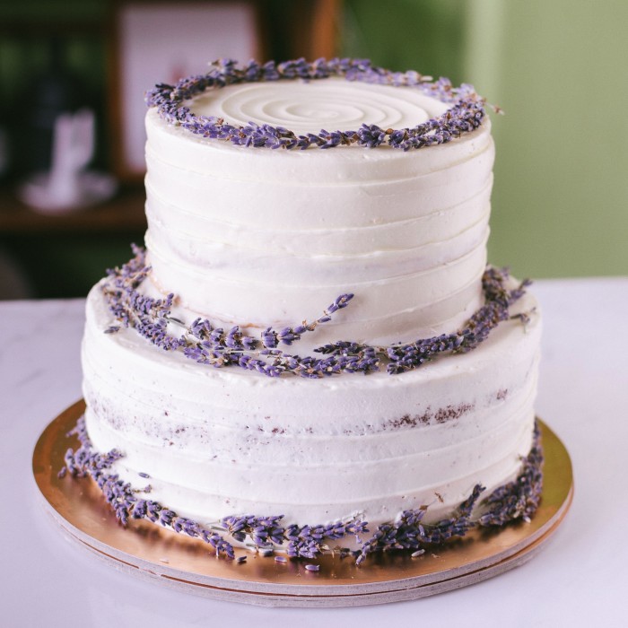 Naked Wedding Cakes - Capesthorne Hall and Weddings