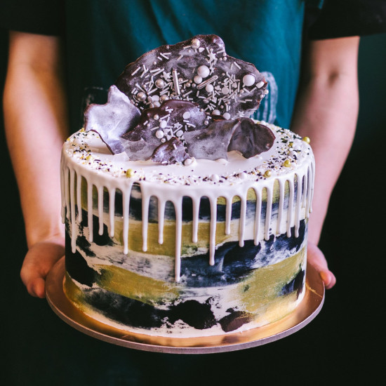 Black & Gold Marble with Silver Chocolate Sails