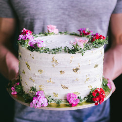 Rustic Thyme Wreath Cake