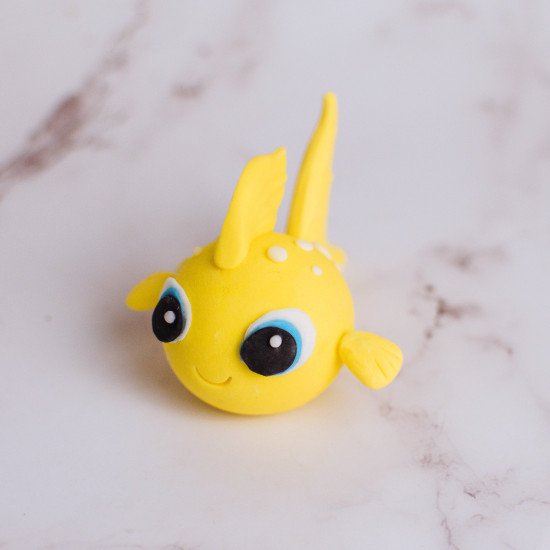 Fondant Yellow Fish Topper
