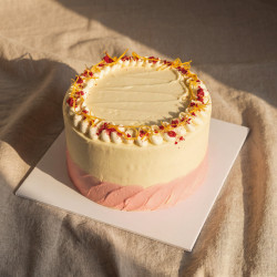 Mango Strawberry Cake